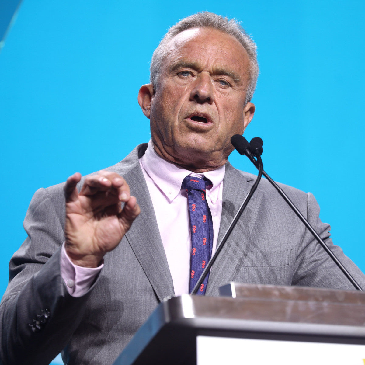 RFK Jr. Removes Drinks Per Day Restrictions From U.S. Dietary Guidelines